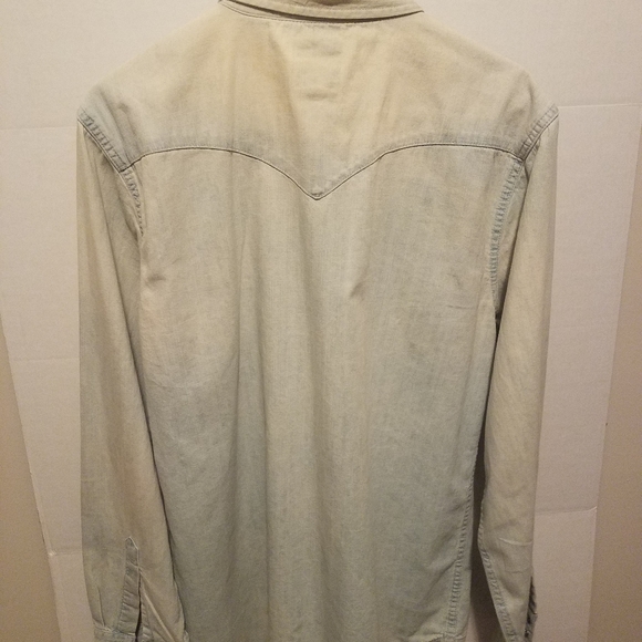 Levi's Men's Denim Shirt - Picture 4 of 5